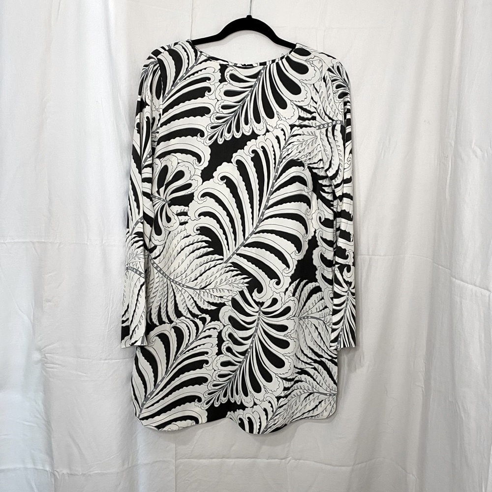 H&M black and white dress Size 12 (NWT)
